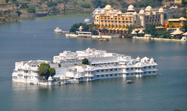 Taj Lake Palace ( Udaipur, Rajasthan )